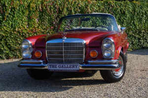 1971 Mercedes Benz 280 SE 3.5 V8 Convertible