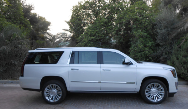 Cadillac Escalade ESV Platinum 2017